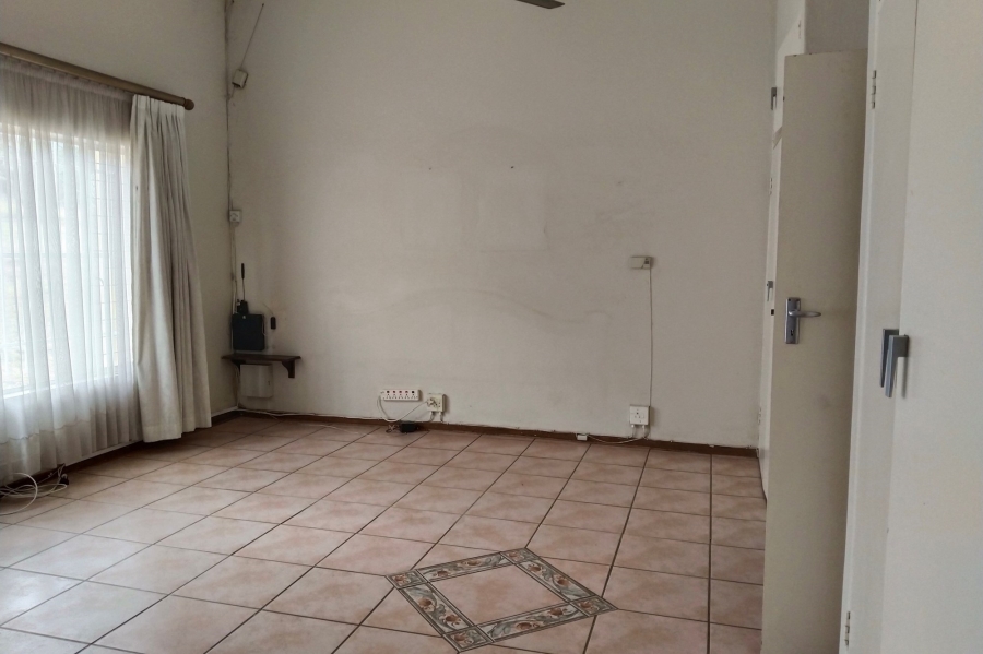 4 Bedroom Property for Sale in Hartbeespoort Rural North West